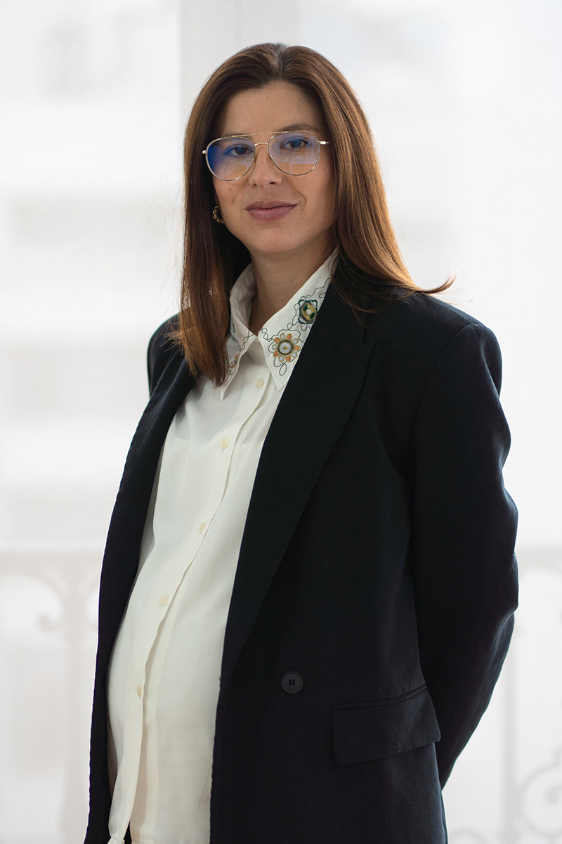 lucía hernández abogada